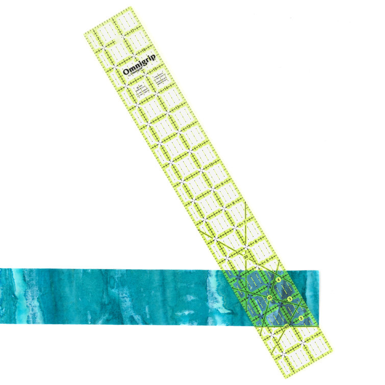 Omnigrid Omnigrip 21/2" x 18" NonSlip Rectangle Quilting Ruler